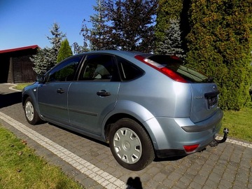 Ford Focus II Hatchback 5d 1.6 Duratec 100KM 2006 FORD FOCUS 1,6 16V LIFT 147 TYŚ. KM, zdjęcie 6