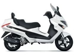 PIAGGIO X-EVO 125 - 400 зеркало левое НОВОЕ