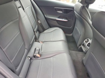 Mercedes Klasa C W206 2023 Mercedes-Benz Klasa C 300 4Matic 2023 2.0 Benzyna 255KM, zdjęcie 9