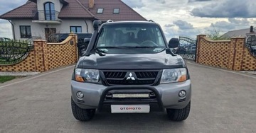 Mitsubishi Pajero III 3.2 DI-D 165KM 2004