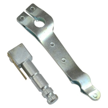 DŹWIGNIA ROZPIERACZ SZCZĘK HAMULCOWYCH TYŁ SIMSON