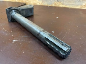 РУЧКА ВАЛА ШТОКА КРЕПЛЕНИЯ СНЕГОХОДА AKTIV GRIZZLY 503