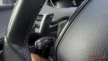 Peugeot 5008 II Crossover 1.6 BlueHDI 120KM 2017 Peugeot 5008 1.6 hdi Automat 7 osob. Ledy pol skory Navi kamera zamiana g, zdjęcie 25