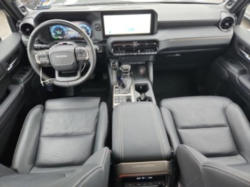 Toyota Land Cruiser VIII 2025 Toyota Land Cruiser Base, 2025, 4x4, 2.4L 2.4 Hybryda 326KM, zdjęcie 6