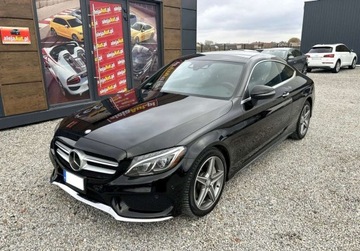 Mercedes Klasa C W205 2017 Mercedes-Benz Klasa C 4X4 C300 2.0 BENZ 245 KM 2017r 94.000 km Warszawa, zdjęcie 2