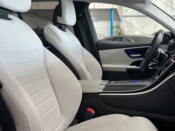 Mercedes GLC C254/X254 Coupe 2.0 220d 197KM 2026 MERCEDES-BENZ GLC 220 d 4-Matic AMG Line Suv 197KM 2026, zdjęcie 8