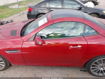 Mercedes SLC 2020 Mercedes-Benz SLC 300 2020 2.0l 2.0 Benzyna 241KM, zdjęcie 2