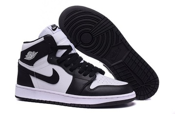 Buty Sportowe NIKE AIR JORDAN 1 RETRO HIGH PANDA 555088-010 Czarne Białe 37