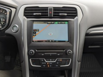 Ford Mondeo V Sedan 2.0 TDCi 180KM 2015 Ford Mondeo Navi Ledy Elek. Klapa Tempomat Hak Serwis Gwarancja 2.0 Diesel, zdjęcie 29