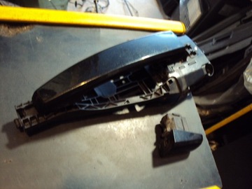 KLIKA ASTRA IV J PŘEDNÍ LEVÝ ČERNÁ