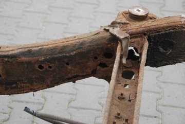 NISSAN NAVARA D40 РАМНЫЙ КУЗОВ 4 ДВЕРИ