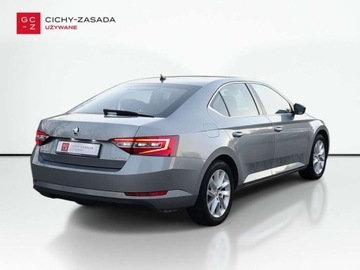 Skoda Superb III Liftback Facelifting 1.5 TSI 150KM 2019 Skoda Superb 1.5 Benzyna 150KM, zdjęcie 4