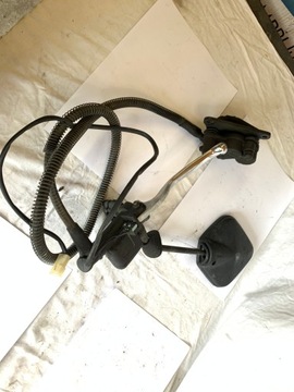 Aprilia Red Rose 125 суппорт переднего тормозного насоса