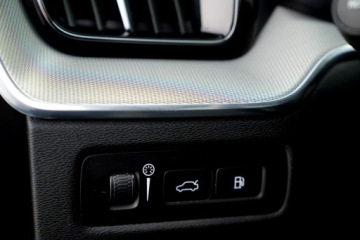 Volvo XC60 II Crossover Plug-In Facelifting 2.0 T8 455KM 2023 Volvo XC 60 INSCRIPTION panorama ful led, zdjęcie 19