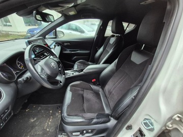 Toyota C-HR I Crossover Facelifting 1.8 Hybrid 122KM 2020 Toyota C-HR 1.8 Hybrid Selection, zdjęcie 7