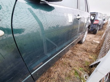 DVEŘE LEVÉ PŘEDNÍ Z2T C07 SUZUKI GRAND VITARA II