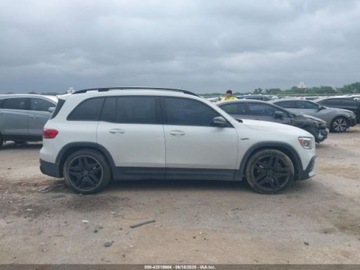 Mercedes GLB 2022 Mercedes-Benz GLB Amg glb 35 4matic Benzyna 2000KM, zdjęcie 8