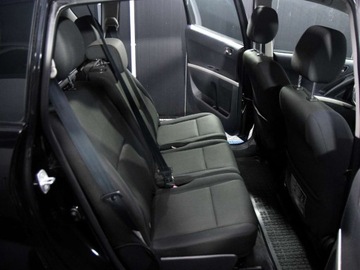 Toyota Corolla Verso E120 1.8 VVT-i 130KM 2007 Toyota Corolla Verso 1.8 benzyna 7 miejsc Klimatronic 1.8 Benzyna 129KM, zdjęcie 6