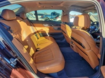 BMW Seria 7 G11-G12 2020 BMW Seria 7 740xi 2020 3.0 Benzyna 335KM, zdjęcie 10