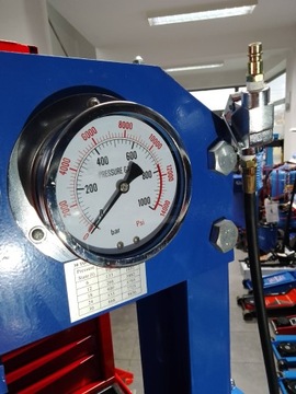 ПРЕСС ГИДРАВЛИЧЕСКИЙ 30 высокий ГИДРОПНЕВМАТИЧЕСКИЙ