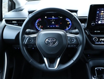 Toyota Corolla XII Sedan Facelifting 1.5 VVT-i 125KM 2023 Toyota Corolla 1.5 VVT-i, Salon Polska, zdjęcie 19