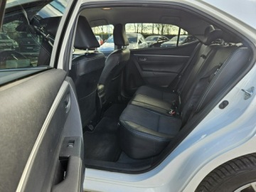 Toyota Corolla XI Sedan Facelifting 1,6 Valvematic 132KM 2018 Toyota Corolla 1.6 Benzyna 132KM PL automat, zdjęcie 6