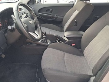 Kia Ceed I Hatchback 5d Facelifting 1.4 DOHC CVVT 90KM 2012 Kia Ceed Kia Ceed 1.4 CVVT 1.4 Benzyna 90KM, zdjęcie 13