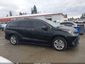 Toyota Sienna III 2022 Toyota Sienna Xle Woodland Edition 2022 2.5l 2.5 Hybryda 189KM, zdjęcie 6