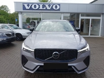 Volvo XC60 II 2025 VOLVO XC60 B5 B AWD Ultra Dark Suv 2.0 (250KM) 2025, zdjęcie 6