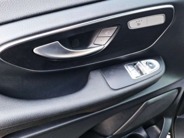 Mercedes Klasa V W447 2019 Mercedes-Benz Klasa V AMG Line 239KM LED ILS intelibentnyAsystentParkowani, zdjęcie 8