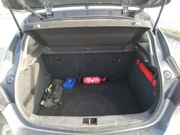 Opel Astra J Hatchback 5d 1.7 CDTI ECOTEC 110KM 2010 Opel Astra J 1.7 ECO TECH 110 PS, zdjęcie 7