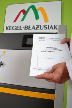 Чехол Kegel-Błażusiak Membrane Garage XL для седана