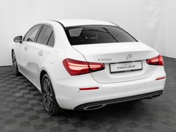 Mercedes Klasa A W177/V177 Sedan Facelifting 2.0 200d 150KM 2023 Mercedes A 200 GD8K607#200 d Progressive 8G-DCT, zdjęcie 3