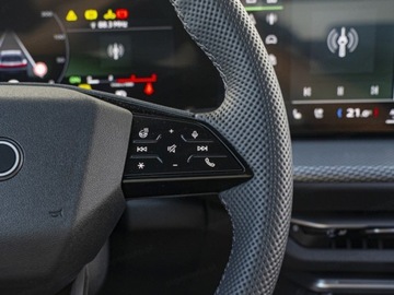 Audi Q5 II SUV Facelifting 2.0 40 TDI 204KM 2025 AUDI Q5 TDI quattro S line Suv 2.0 204KM 2025, zdjęcie 8