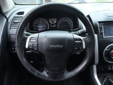 Isuzu D-Max II Single Cab Facelifting 1.9 Ddi 163KM 2017 Isuzu D-Max 1.9 D, Salon Polska, 4X4, Skóra, zdjęcie 21