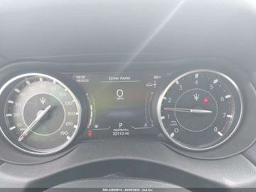 Maserati Levante 2023 Maserati Levante GT, 2023r., 4x4, 3.0L 3.0 Benzyna 345KM, zdjęcie 10