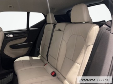 Volvo XC40 Crossover Facelifting 2.0 B3 163KM 2025 Volvo XC 40 VOLVO XC40 B3 Core Benzyna (163+14KM), zdjęcie 28