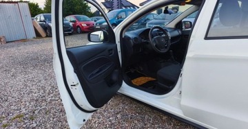 Mitsubishi Space Star Hatchback 5d 1.0 71KM 2015 Mitsubishi Space Star Mitsubishi Space Star Benzyna 71KM, zdjęcie 13