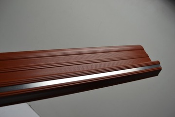 Mercedes W123 Накладка на задний порог