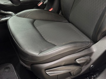 Jeep Compass II SUV Plug-In 1.3 T4 190KM 2020 Jeep Compass Business Plus / Kamera / 1 właściciel, zdjęcie 9