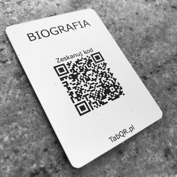 Надгробие с QR-кодом + онлайн-биография