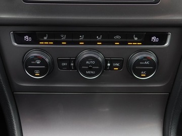 Volkswagen Golf VII Variant 2.0 TDI CR DPF BlueMotion Technology 150KM 2015 VW Golf 2.0 TDI, Navi, Klima, Klimatronic, zdjęcie 15