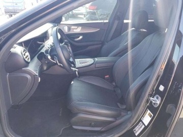 Mercedes Klasa E W213 2021 Mercedes-Benz Klasa E 2021, 2.0L, od ubezpieczalni 2.0 Benzyna 255KM, zdjęcie 7