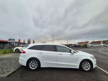 Ford Mondeo V Kombi 2.0 TDCi 150KM 2016 Ford Mondeo 2.0 EcoBlue Trend 150KM 2016r, zdjęcie 5