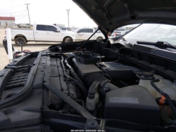 Chevrolet Silverado II 2021 Chevrolet Silverado Short Bed Custom 2021 2.7 Benzyna 310KM, zdjęcie 9