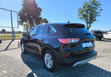 Ford Kuga III SUV 2.0 EcoBlue MHEV 150KM 2020 Ford Kuga Ford Kuga 2.0 TDCi 2x4 Titanium 2.0 Diesel 150KM, zdjęcie 2