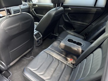 Volkswagen Tiguan II SUV R 2.0 TSI 320KM 2023 Volkswagen Tiguan TSI 4Motion 320KM R Panorama Harman Kardon DCC Head, zdjęcie 32