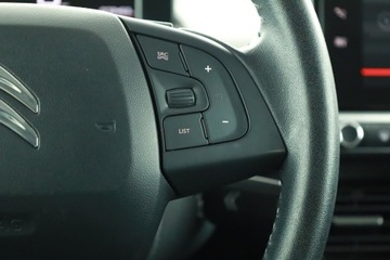 Citroen C4 Cactus Crossover Facelifting 1.2 PureTech 110KM 2019 Citroen C4 Cactus 1.2 PureTech, Salon Polska, zdjęcie 18