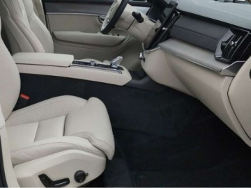 Volvo XC60 II 2026 VOLVO XC60 T6 Plug-In Hybrid AWD Ultra Dark Suv 2.0 (398KM) 2026, zdjęcie 12