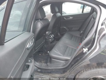 Alfa Romeo Giulia II 2023 Alfa Romeo Giulia Quadrifolgio, 2023r., 2.9L 2.9 Benzyna 505KM, zdjęcie 9